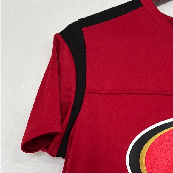 NFL Team Red and Black Short Sleeve Tee - Picture 3 of 9